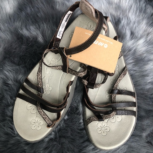 Hi-Tec Sandal, Size 8 - Picture 8 of 8